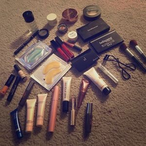 Makeup lot